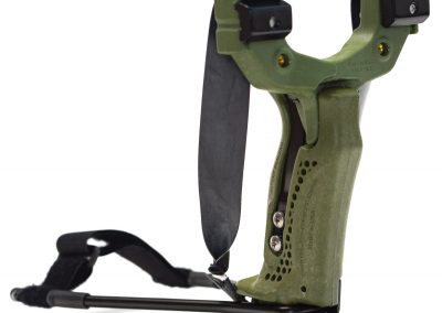 The Hammer Slingshot in green - XT head and handle